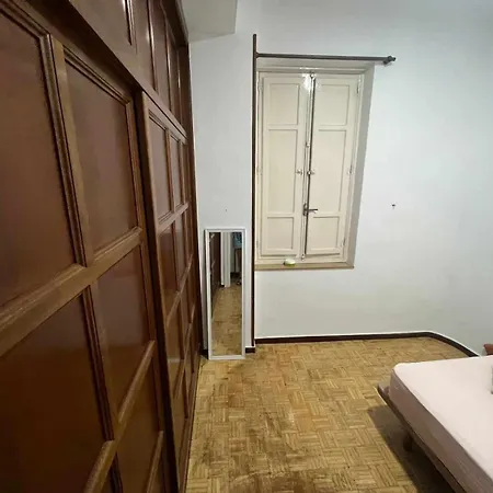 2- La Habitacion Del Piso Centro Alicante