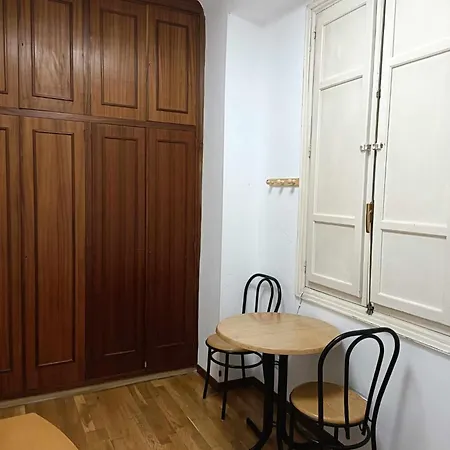 Проживание в семье 2- La Habitacion Del Piso Centro