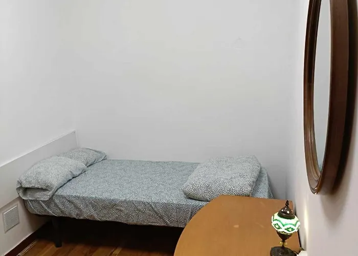 Проживание в семье 2- La Habitacion Del Piso Centro *