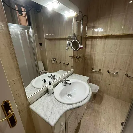 2- La Habitacion Del Piso Centro Kwatera prywatna